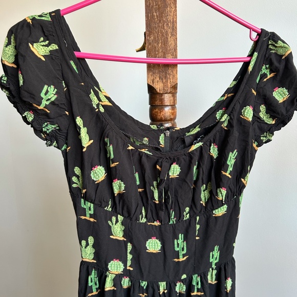 Collectif Carmen Cactus gypsy dress in XXXS / 0 US - Picture 5 of 6